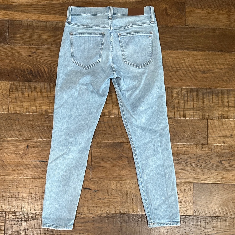 Madewell Skinny Jeans - Picture 4 of 9
